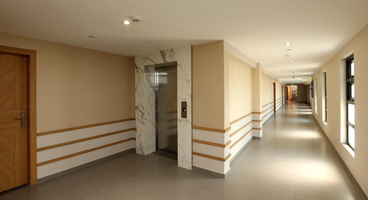מלון Kochi Flora Charishma Residency Aluva מראה חיצוני תמונה